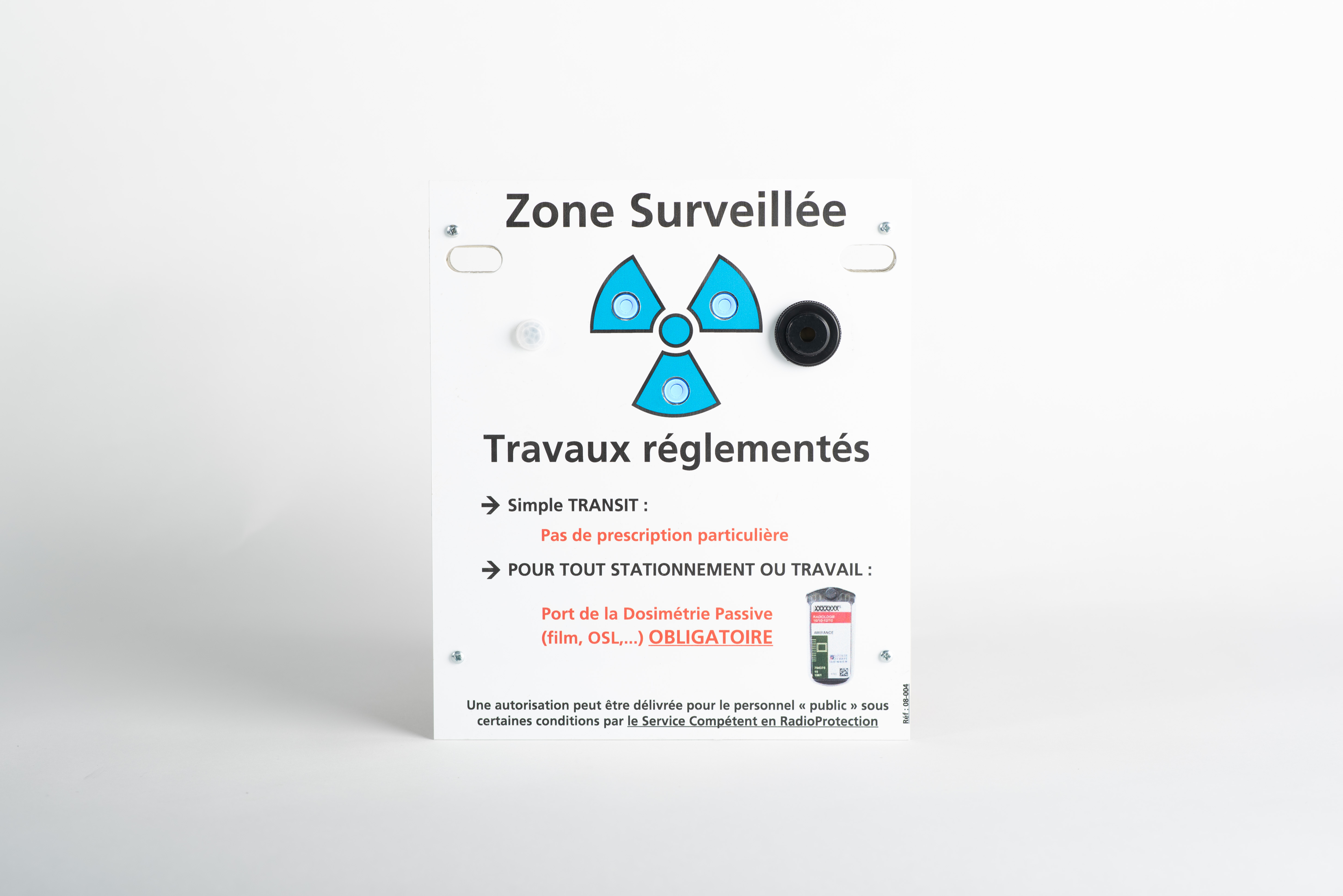 Conception de panneaux fonctionnels sur mesure. Panneaux de sécurité, de prévention. Etude sur mesure de la maquette, prototype et fabrication. Contrôle du projet sur des produits non standard. Signalisation_Active_Panneau_Intelligent_Sur_Mesure_Vienne_Lyon_Panneau_Zone_Surveillee